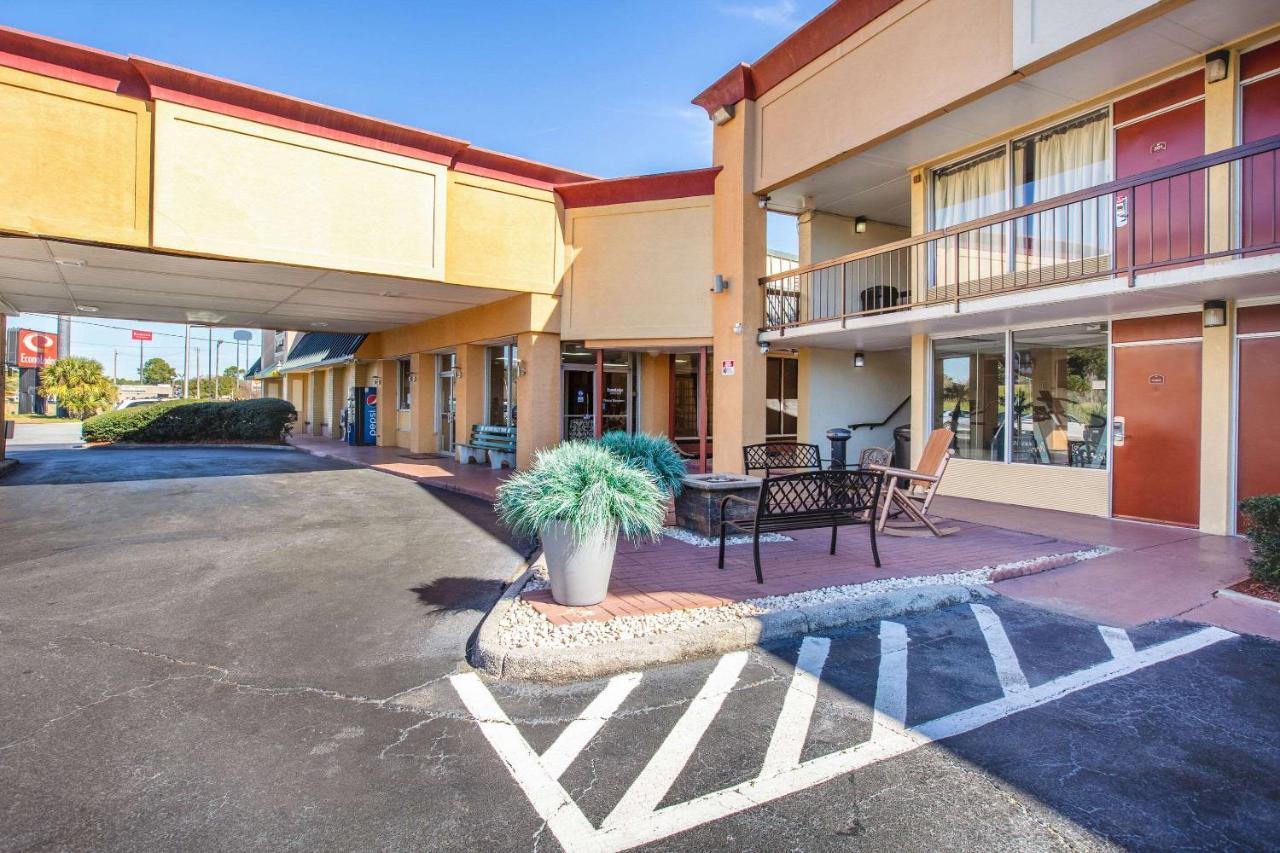 Econo Lodge Choice Hotels I 95 Savannah Gateway 24 Hour Fitness Center On Site Guest Laundry On Site Perkins Restaurant Georgetown Kültér fotó