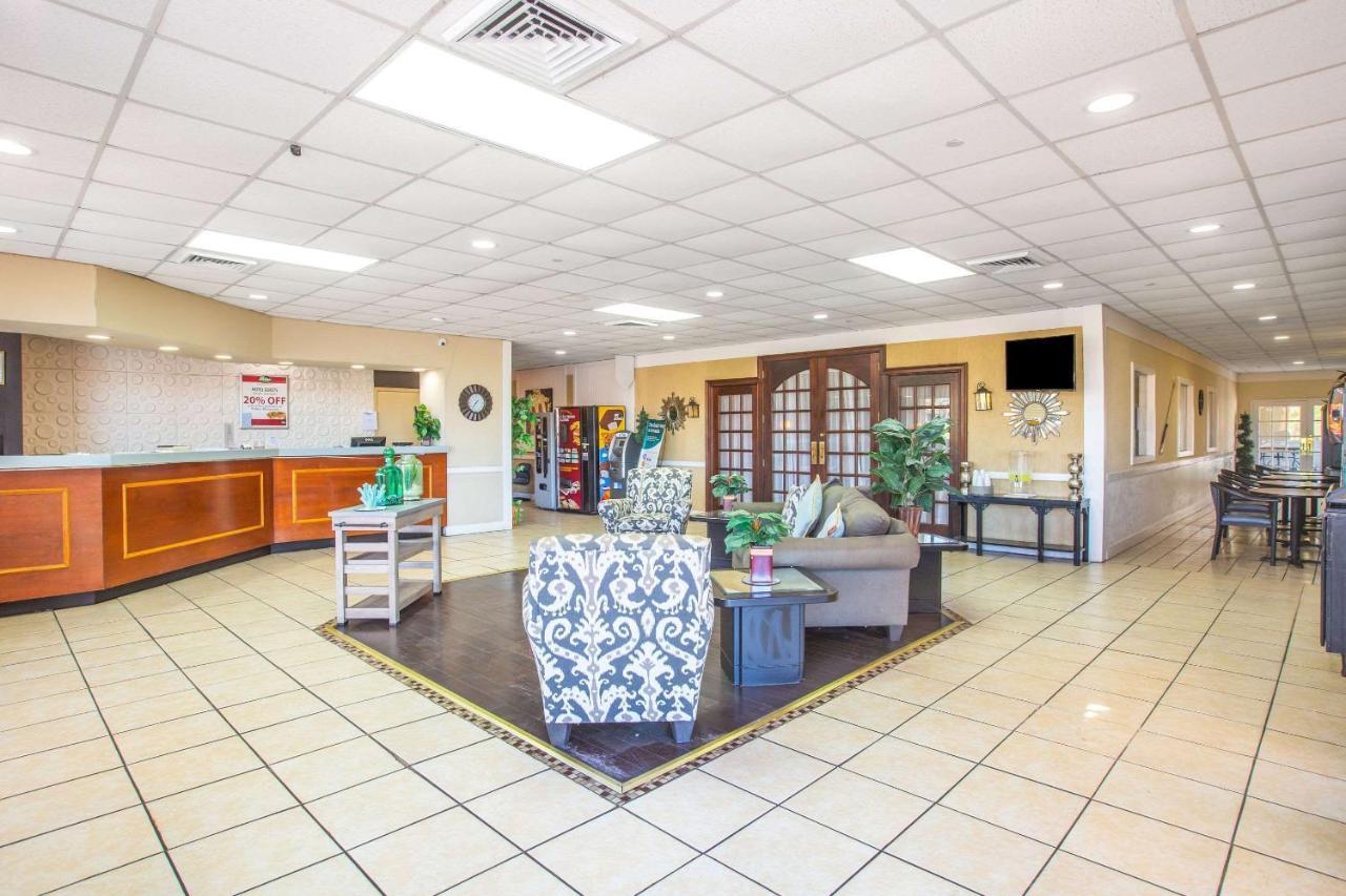 Econo Lodge Choice Hotels I 95 Savannah Gateway 24 Hour Fitness Center On Site Guest Laundry On Site Perkins Restaurant Georgetown Kültér fotó