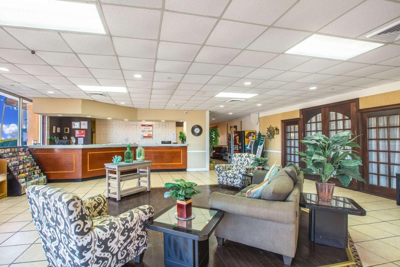 Econo Lodge Choice Hotels I 95 Savannah Gateway 24 Hour Fitness Center On Site Guest Laundry On Site Perkins Restaurant Georgetown Kültér fotó